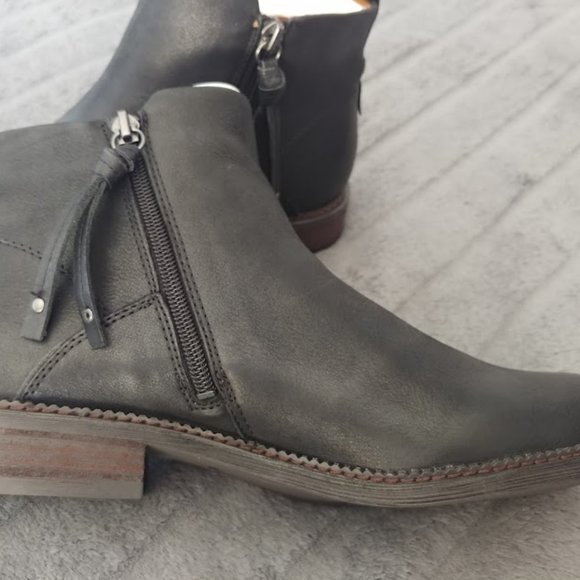 NEW Franco Sarto Hyla Bootie’s/Ankle Boots - Picture 2 of 8